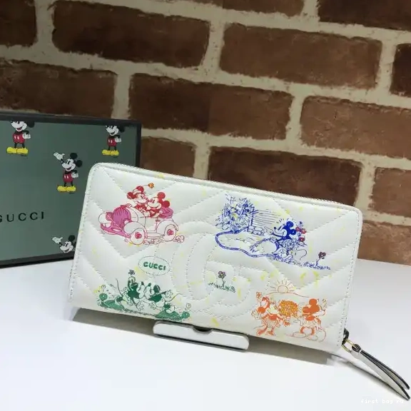 First bag ru Gucci Wallet Disney X 0617